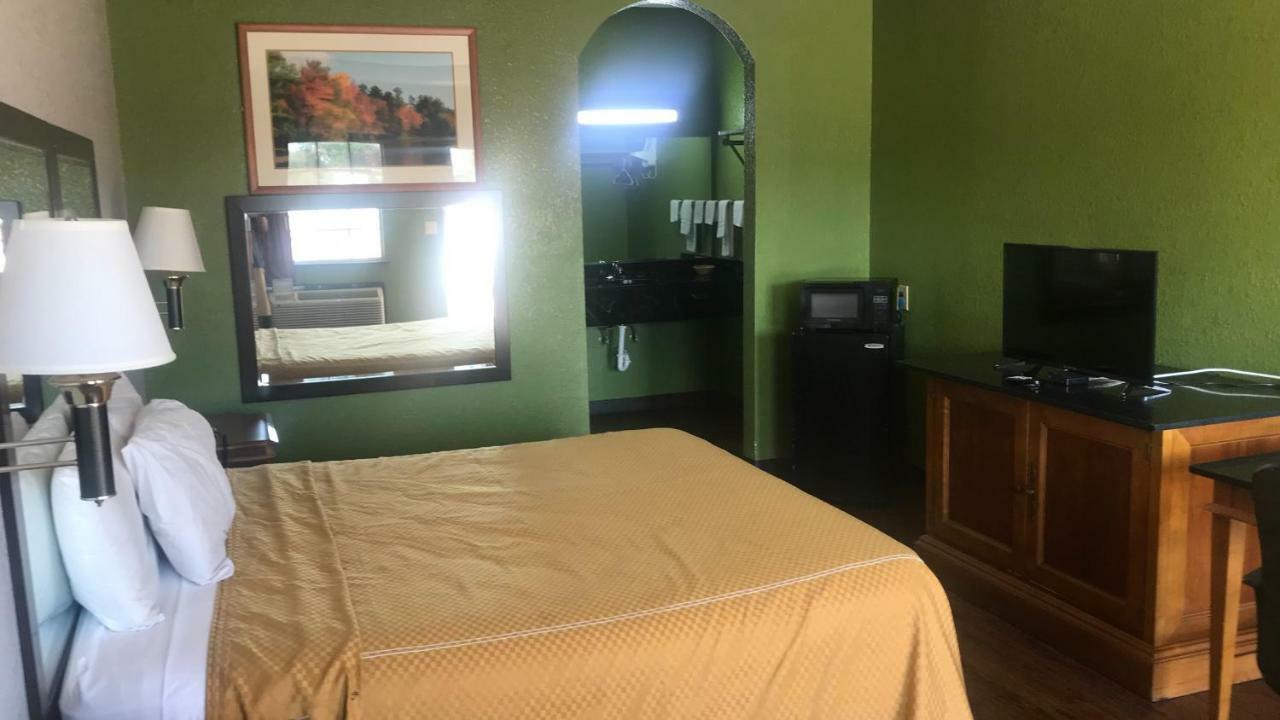 Day N Night Inn Harker Heights Extérieur photo